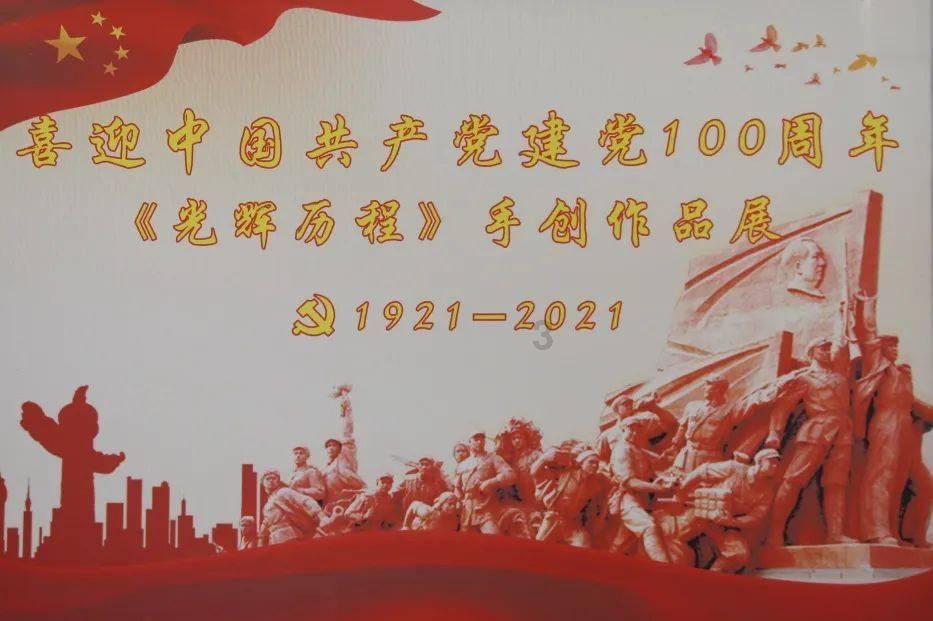 47岁的言承旭出席活动,眼神清澈,笑容羞涩一如当年